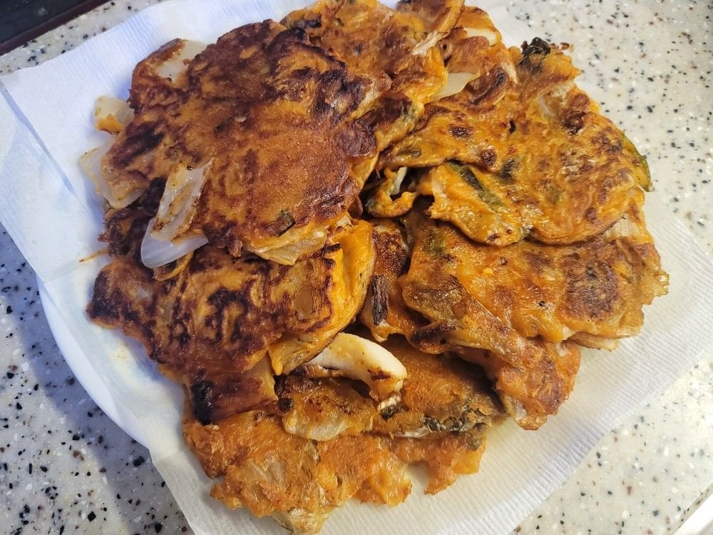 김치부침개 레시피 묵은지로 바삭하게 만드는 방법 김치전레시피_6