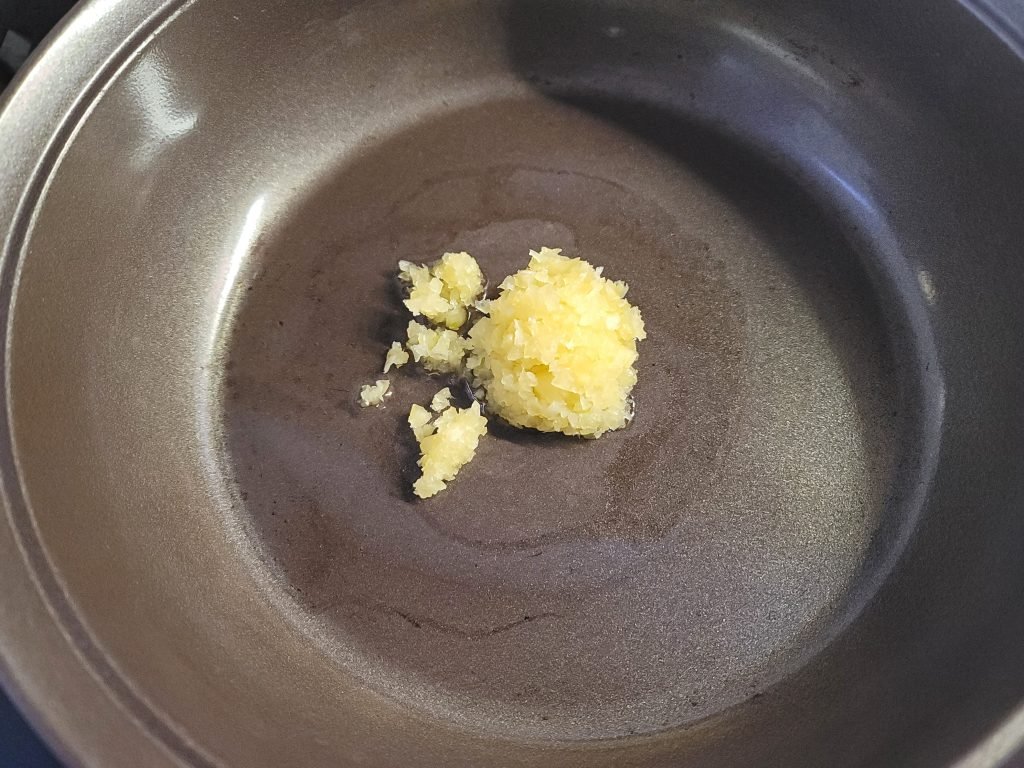 미역줄기볶음 레시피 미역줄기요리 간단반찬 비린맛없이 만드는방법_5